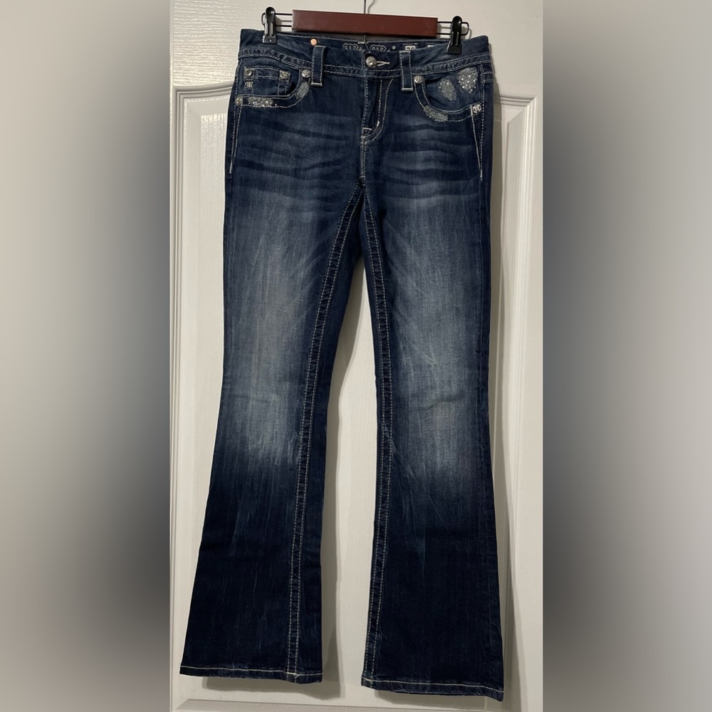 Miss ME women’s jeans Size 28 color wash blue denim.